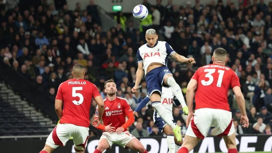 2025-26橄榄球挑战杯R1酋长战胜猎豹