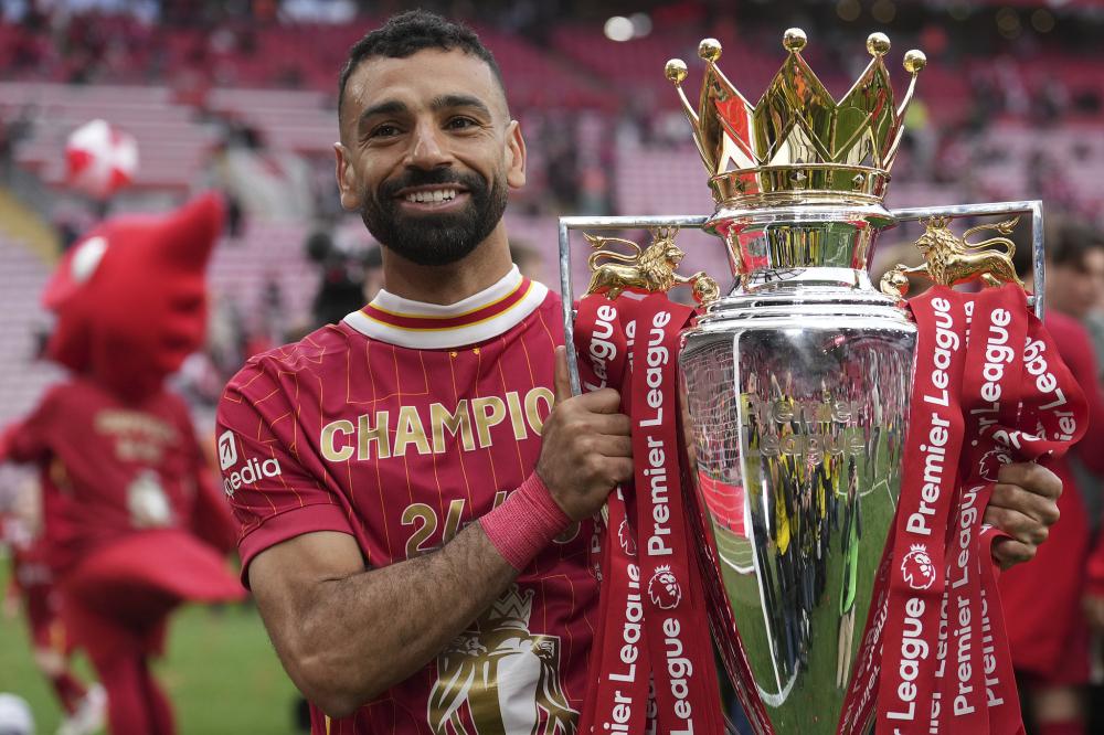 7换1交易大成功！暴脾气轰37分6篮板，率队晋级半决赛